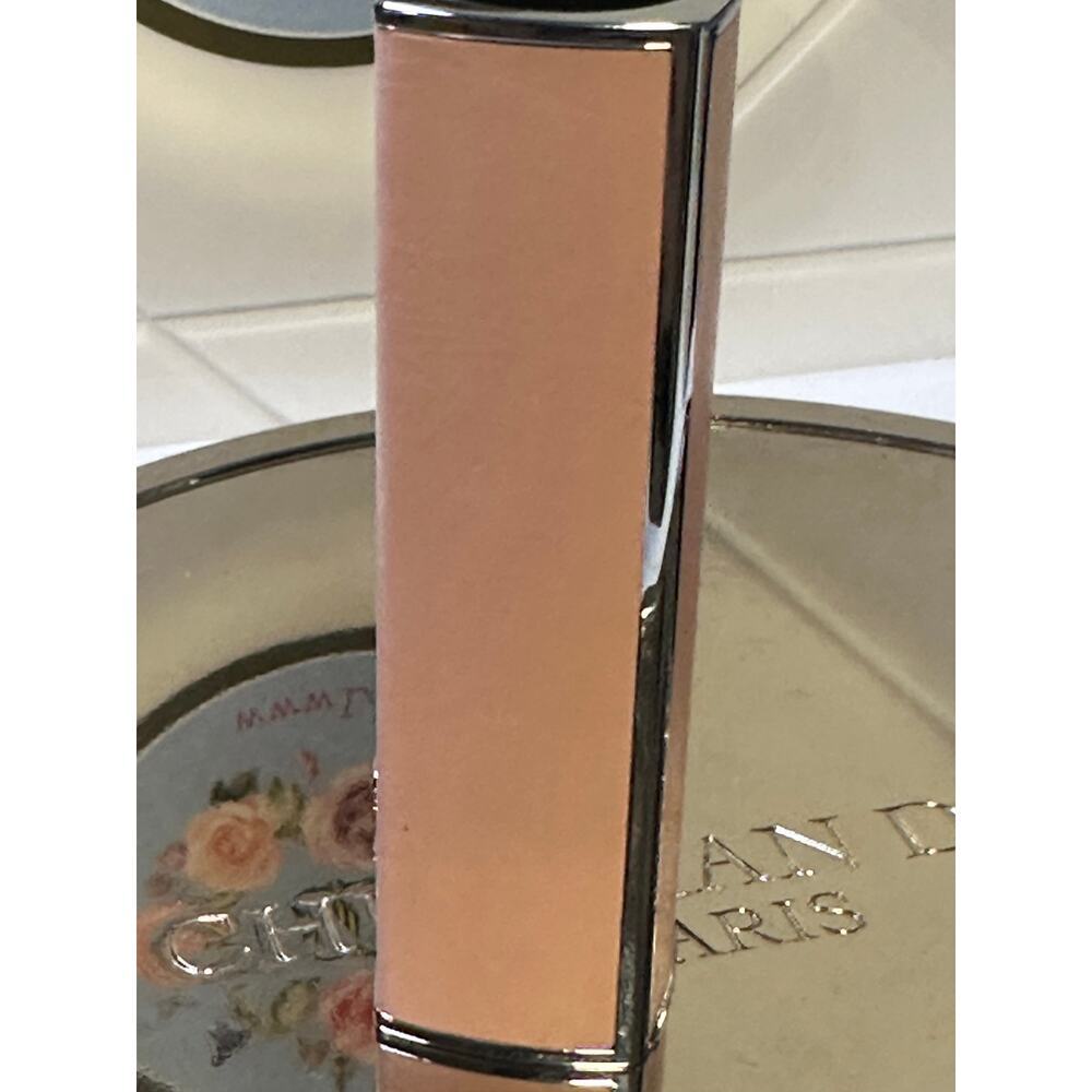 DIOR Addict Refillable Couture Lipstick Case - NO BOX -
MONTAIGNE - Picture 5 of 7